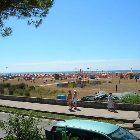 Ferienwohnung Fuer 5 Personen Ca 35 Qm In Bibione, Adriakueste Italien Und Umgebung - B62948 * Bibione